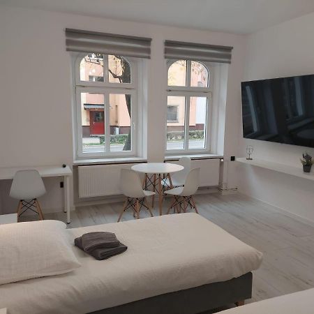 Apartament na weekend Świdnica Buitenkant foto