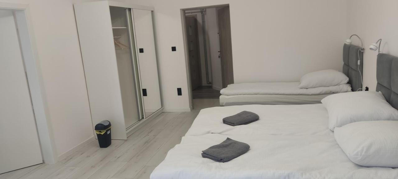 Apartament na weekend Świdnica Buitenkant foto