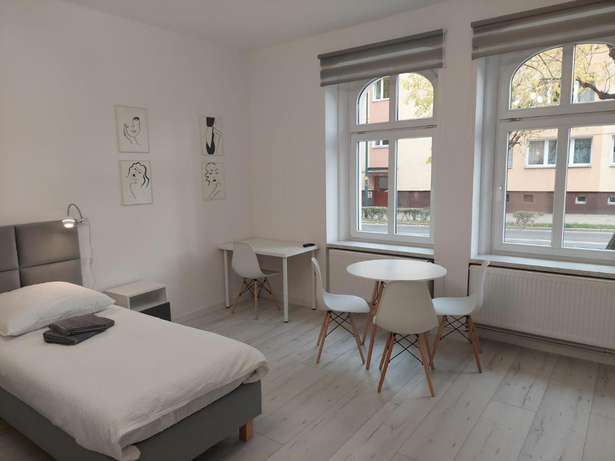 Apartament na weekend Świdnica Buitenkant foto